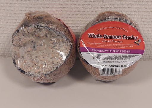 [KFM17803] STG Whole Coconut 24 x 1 st.
