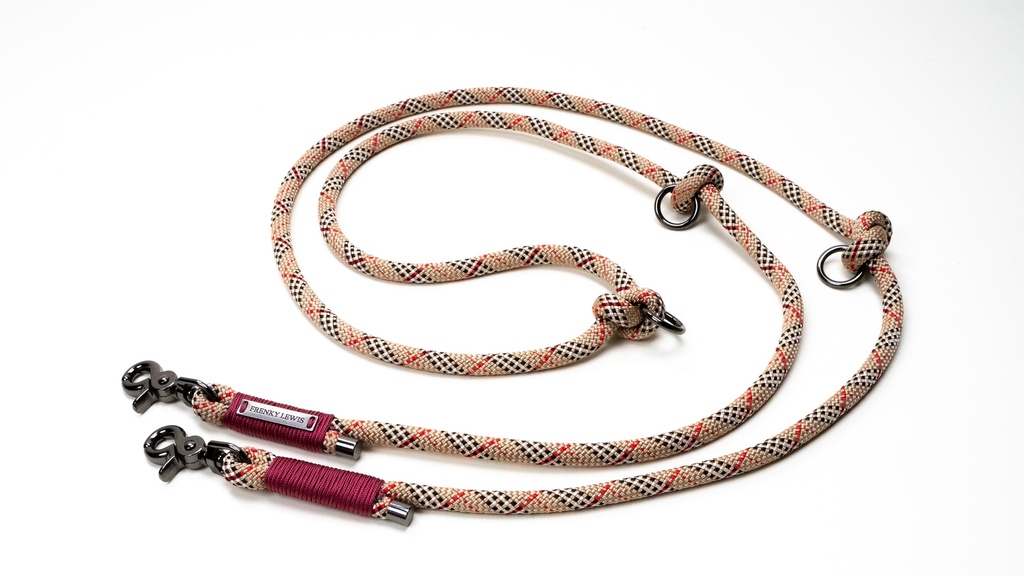 Frenky Lewis Hands Free Leash Lola Milan 1 st.